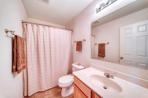 2475 Evergreen Cir, Mchenry, IL 60050 photo 13