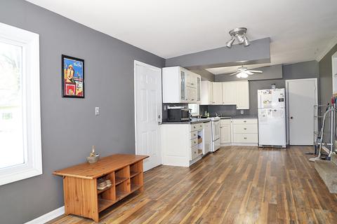 10215 Victor Pl, Algonquin, IL 60102 photo 8