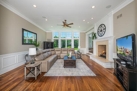 75 N Saddle Tree Ln, North Barrington, IL 60010 photo 11