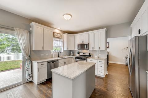 1650 Cambria Ln, Algonquin, IL 60102 photo 6