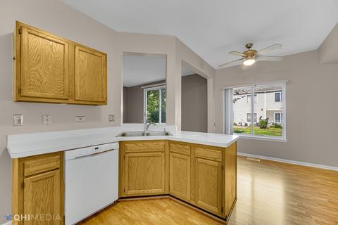 1577 Spaulding Rd #493, Bartlett, IL 60103 photo 9
