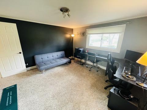580 Edgemont Ln, Hoffman Estates, IL 60169 photo 17