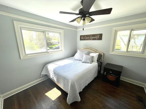 580 Edgemont Ln, Hoffman Estates, IL 60169 photo 11