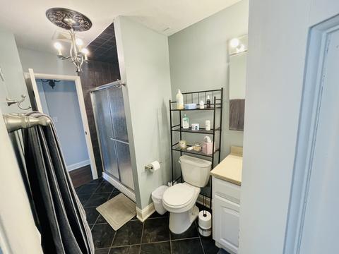 580 Edgemont Ln, Hoffman Estates, IL 60169 photo 13
