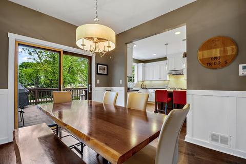 304 Wildberry Ln, Bartlett, IL 60103 photo 4
