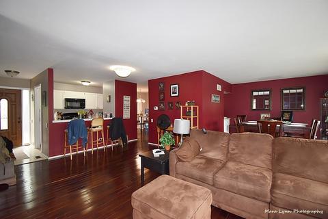 1102 Florimond Dr, Elgin, IL 60123 photo 13