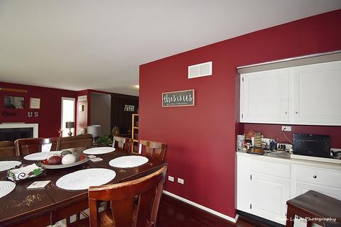 1102 Florimond Dr, Elgin, IL 60123 photo 18