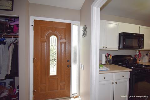 1102 Florimond Dr, Elgin, IL 60123 photo 11