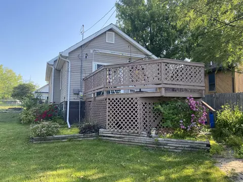 205 W 6th St, Spring Valley, IL 61362 photo 3