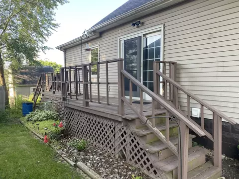 205 W 6th St, Spring Valley, IL 61362 photo 2