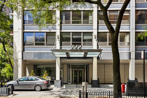 222 E Pearson St #1207, Chicago, IL 60611 photo 2