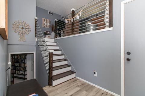 2405 Anchor Dr, Bloomington, IL 61704 photo 2