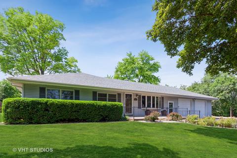 628 N Adele St, Elmhurst, IL 60126 photo 2