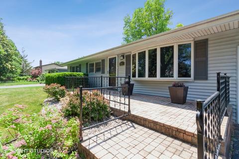 628 N Adele St, Elmhurst, IL 60126 photo 3