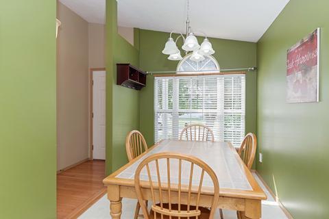 12 Fetzer Dr, Bloomington, IL 61704 photo 9