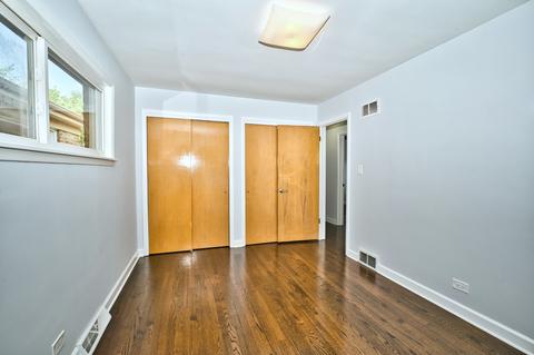 4241 W Devon Ave, Chicago, IL 60646 photo 28