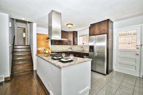 4241 W Devon Ave, Chicago, IL 60646 photo 4