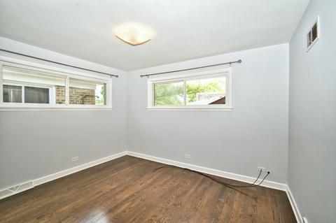 4241 W Devon Ave, Chicago, IL 60646 photo 25