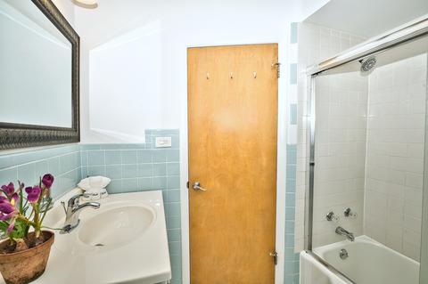 4241 W Devon Ave, Chicago, IL 60646 photo 32