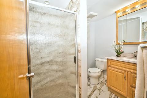 4241 W Devon Ave, Chicago, IL 60646 photo 40
