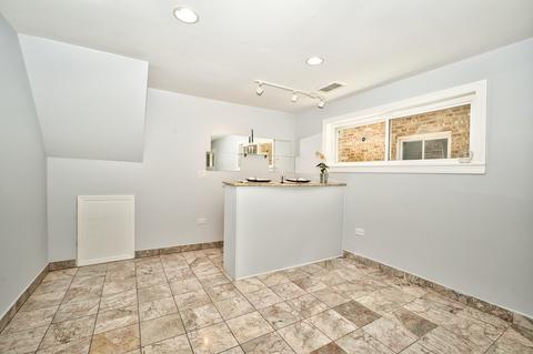 4241 W Devon Ave, Chicago, IL 60646 photo 34
