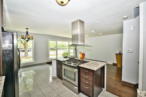 4241 W Devon Ave, Chicago, IL 60646 photo 10