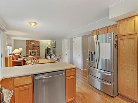 5011 Adele Dr, Gurnee, IL 60031 photo 19