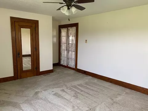 367 Center Rd, Sublette, IL 61367 photo 5
