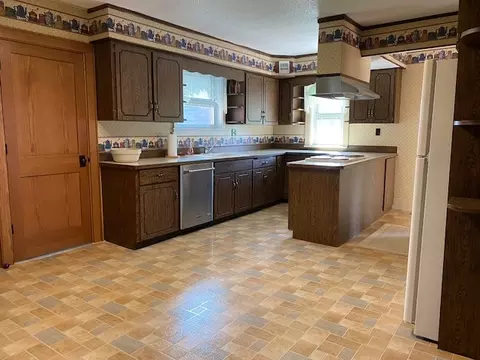 367 Center Rd, Sublette, IL 61367 photo 10