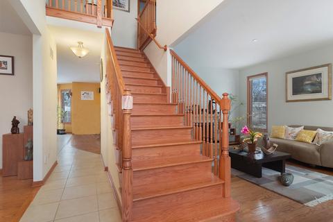 2012 Celtic Glen Dr, Mount Prospect, IL 60056 photo 6