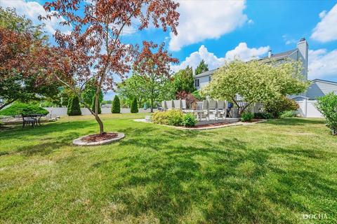 813 Appletree Ct, Bartlett, IL 60103 photo 32