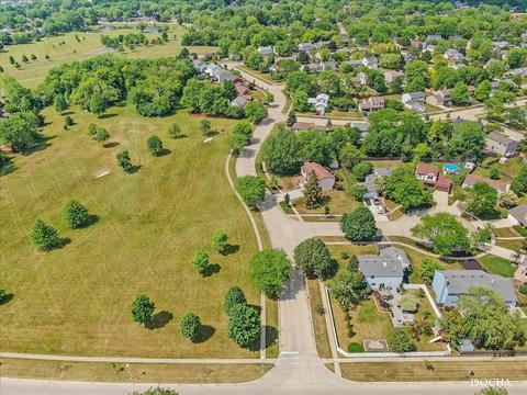 813 Appletree Ct, Bartlett, IL 60103 photo 42