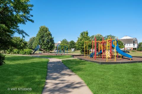 4264 Savoy Ln, Mchenry, IL 60050 photo 13