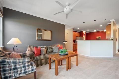 4264 Savoy Ln, Mchenry, IL 60050 photo 3