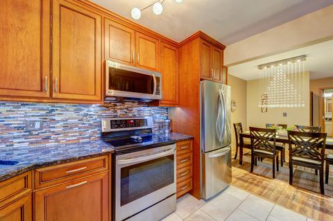 5450 Astor Ln #308, Rolling Meadows, IL 60008 photo 6