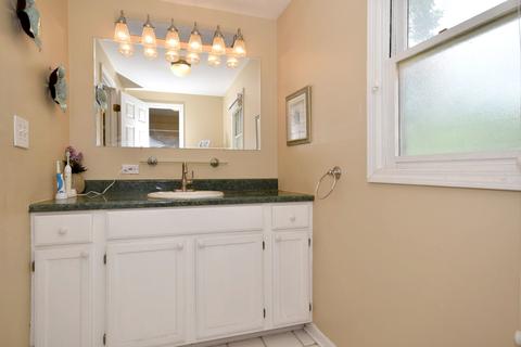 250 E 3rd St, Elmhurst, IL 60126 photo 30