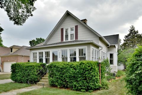250 E 3rd St, Elmhurst, IL 60126 photo 1