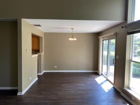 156 Millers Xing, Itasca, IL 60143 photo 4