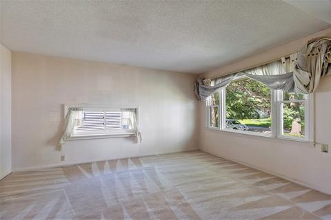 555 S Fraser Ave, Kankakee, IL 60901 photo 4