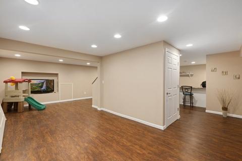 301 Monument Rd, Elgin, IL 60124 photo 30