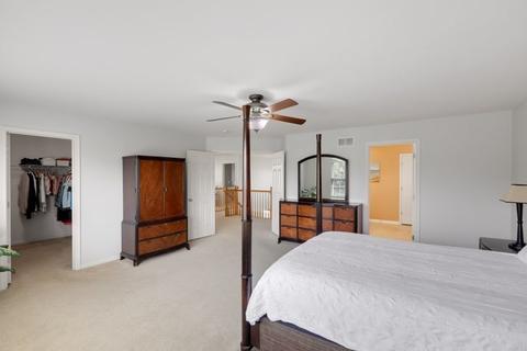 301 Monument Rd, Elgin, IL 60124 photo 22