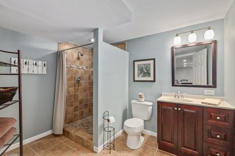 301 Monument Rd, Elgin, IL 60124 photo 37