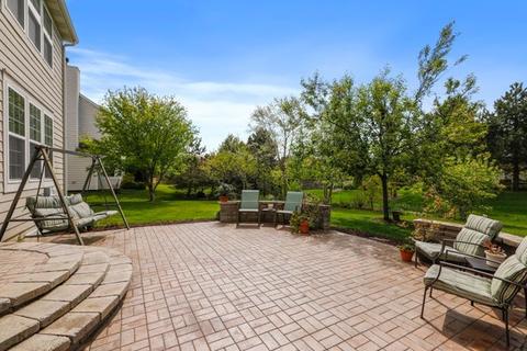 301 Monument Rd, Elgin, IL 60124 photo 39