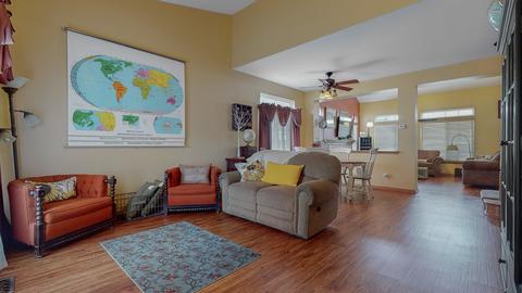 2008 Stafford St, Plainfield, IL 60586 photo 2