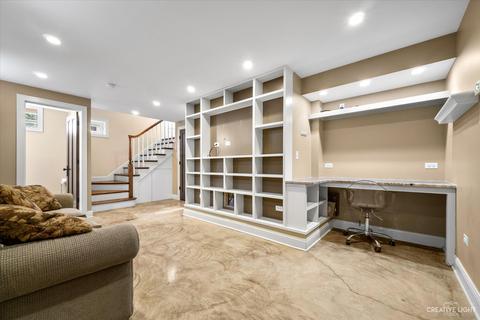 117 W Union Ave, Wheaton, IL 60187 photo 23