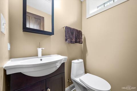 117 W Union Ave, Wheaton, IL 60187 photo 20