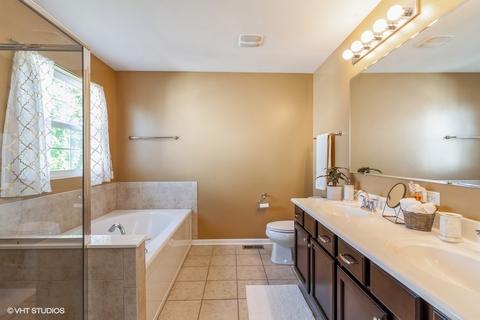 2301 Deerpath Rd, Bolingbrook, IL 60490 photo 7