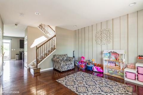 2301 Deerpath Rd, Bolingbrook, IL 60490 photo 2