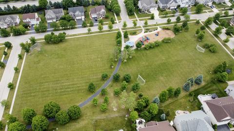 2301 Deerpath Rd, Bolingbrook, IL 60490 photo 16