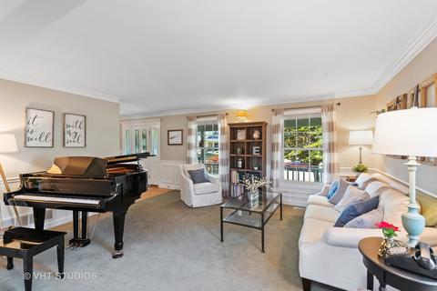 3205 Foxview Highland Dr, Mchenry, IL 60050 photo 2